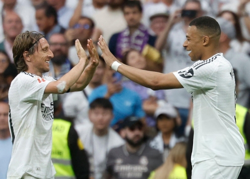 Mbappe lập cú đúp, Real thắng dễ ngày chia tay Modric và HLV Ancelotti