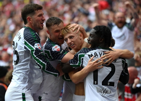 Hạ Sheffield, Sunderland giành vé lên Ngoại hạng Anh