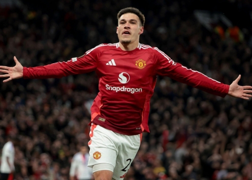 CĐV MU đổ lỗi cho một ngôi sao sau trận hòa West Ham