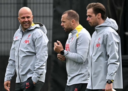 HLV vô địch Ngoại hạng Anh từ chối dẫn dắt tuyển Indonesia