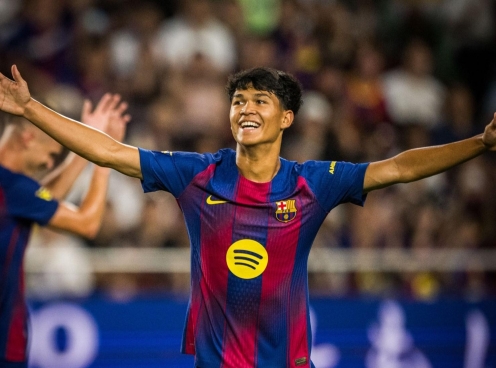Cầu thủ gốc Philippines tỏa sáng tại Barcelona