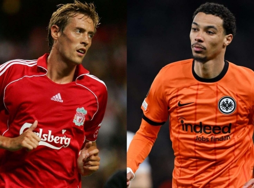 Liverpool có 'Peter Crouch mới'