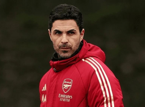 Arsenal gặp khó trong thương vụ chiêu mộ máy chạy Ngoại Hạng Anh