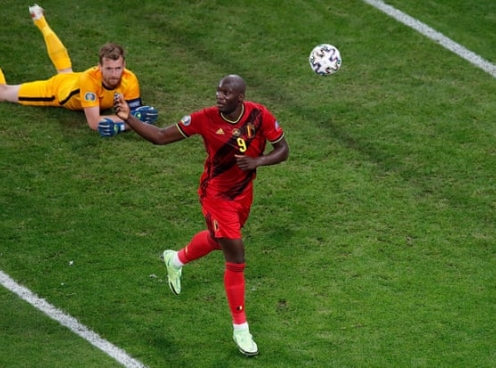 Lukaku tỏa sáng, Bỉ thắng tưng bừng toàn bộ 3 trận vòng bảng Euro 2021