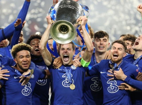 Xác định nơi đăng cai trận chung kết Champions League 2021/22