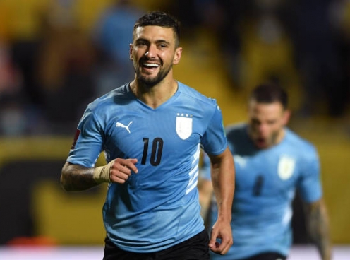 Uruguay giành trọn 3 điểm trong ngày vắng Cavani và Suarez
