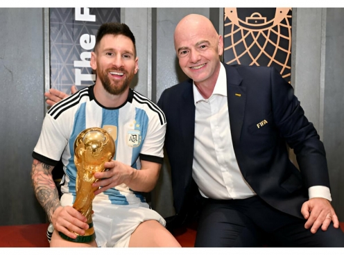 Chủ tịch FIFA Infantino khẳng định ông dùng Messi để giúp bóng đá Mỹ