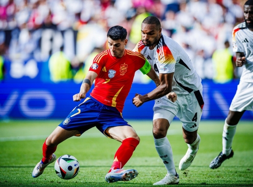 Đội trưởng của tuyển Tây Ban Nha liệu có bị treo giò ở bán kết?