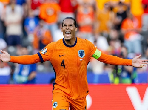 Van Dijk bị chỉ trích dữ dội sau màn trình diễn tệ hại của Hà Lan tại Euro 2024