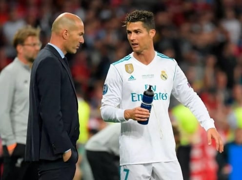 Al Nassr sa thải HLV, Ronaldo muốn tái hợp Zidane