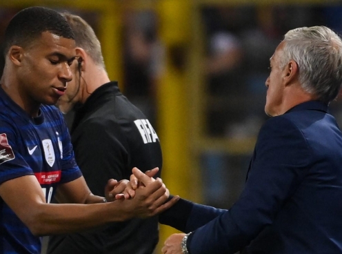 Deschamps lên tiếng, rõ tương lai Mbappe ở tuyển Pháp