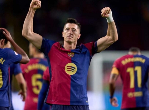 Lewandowski thách thức kỷ lục của Lionel Messi