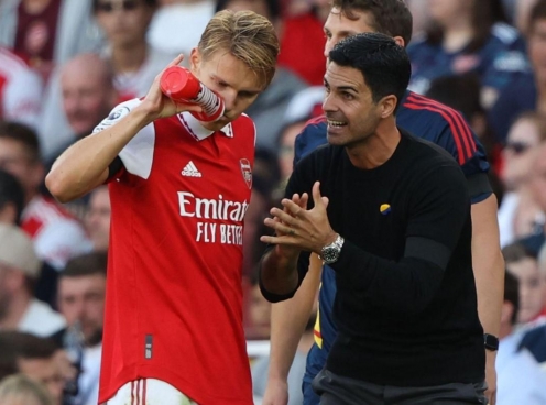 CĐV Arsenal đòi Arteta tước băng đội trưởng của Odegaard, chỉ thẳng cái tên xứng đáng