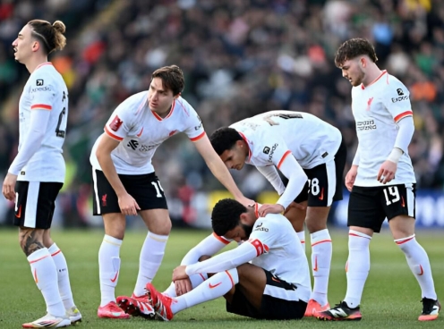 Hàng công tịt ngòi, Liverpool chính thức bị Plymouth loại khỏi FA Cup