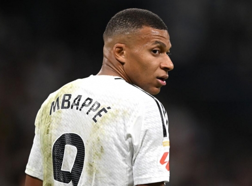 Mbappe báo tin không vui cho Real Madrid