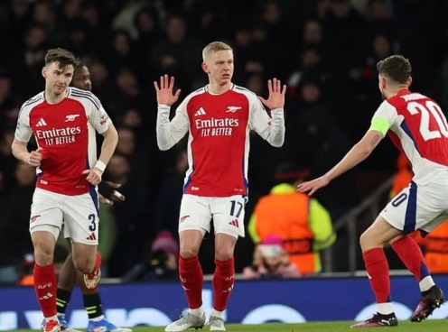 Fan Arsenal 'nóng mắt' với Zinchenko