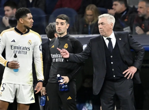 HLV Ancelotti ra tối hậu thư Real Madrid: 'Phải thắng Barcelona'