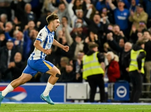 Bị Brighton 'đánh úp' phút cuối, Liverpool mất điểm ba trận liên tiếp sau chức vô địch