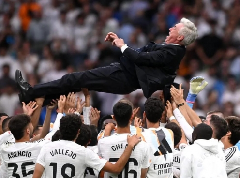 Carlo Ancelotti nói lời ruột gan sau cùng với Real Madrid