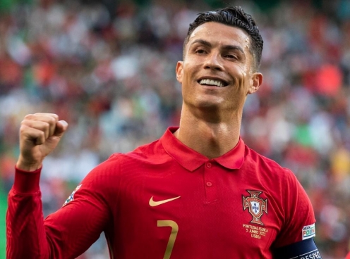 40 tuổi, Ronaldo vẫn khiến mọi đối thủ phải khiếp sợ