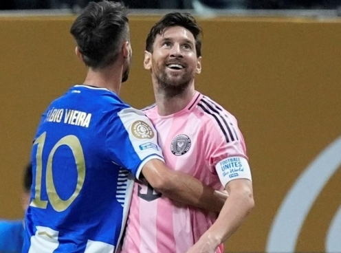 Tranh cãi dữ dội ngày Messi lập siêu phẩm