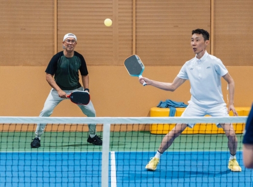 Huyền thoại cầu lông Lee Chong Wei bất ngờ tái xuất với pickleball