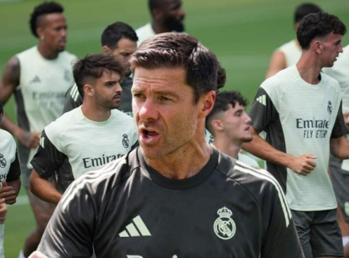 Ngôi sao ra đi, Real Madrid rộng cửa đón 'Toni Kroos mới'