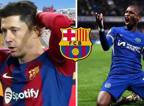 Lewandowski đến Ả Rập Saudi, Barca vội nhắm số 9 'dị biệt' Ngoại hạng Anh
