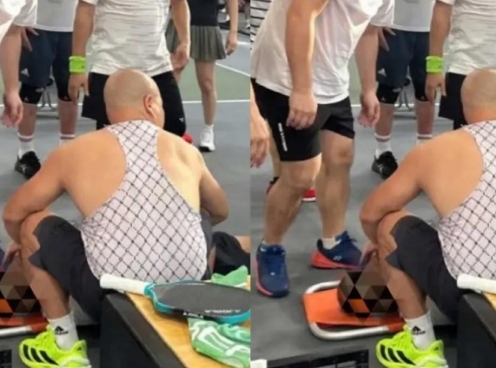 Người đàn ông ngã gục khi chơi pickleball giữa trời oi bức