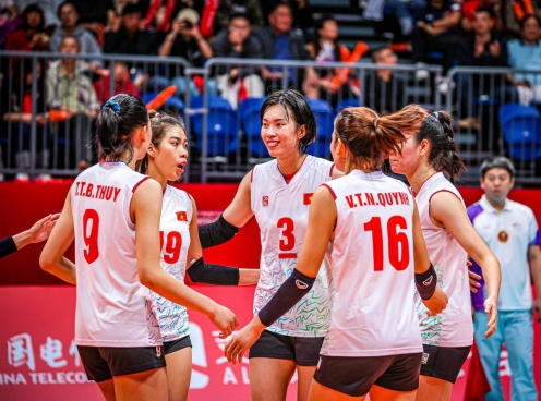 Thanh Thúy ghi điểm 'như máy', bóng chuyền nữ Việt Nam tạo kỳ tích tại sự kiện thể thao đình đám châu lục