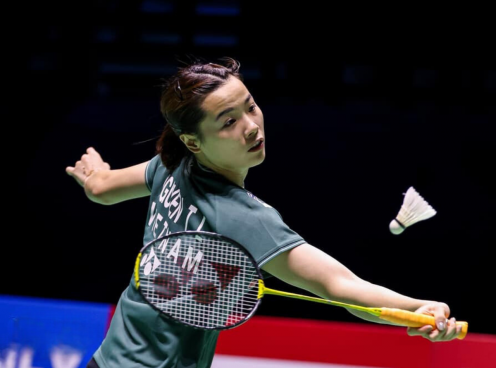Nguyễn Thùy Linh thua chóng vánh tay vợt kém 30 bậc