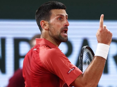 Kết quả tennis 2/6: Alcaraz vào tứ kết, Djokovic suýt thua tại Roland Garros