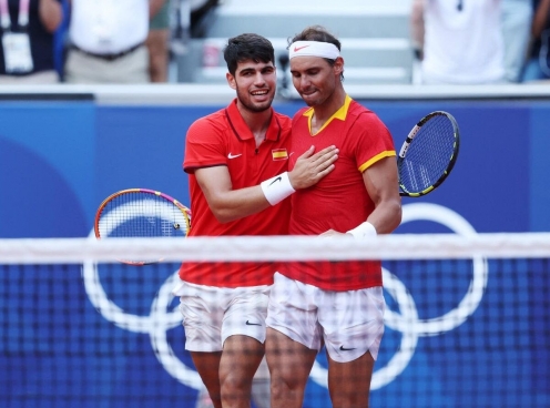 Nadal chuẩn bị đánh đôi với Alcaraz tại Davis Cup?