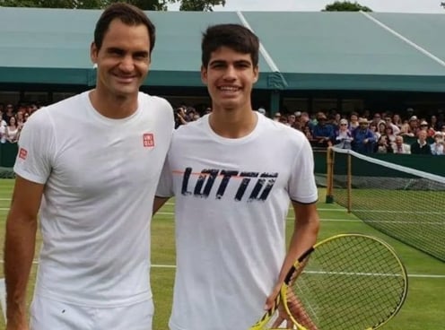 Từ chối Alcaraz, 'Tàu tốc hành' Federer phải nói lời xin lỗi