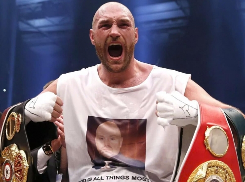 Động thái bất ngờ của Tyson Fury trước trận tái đấu tâm điểm với Oleksandr Usyk