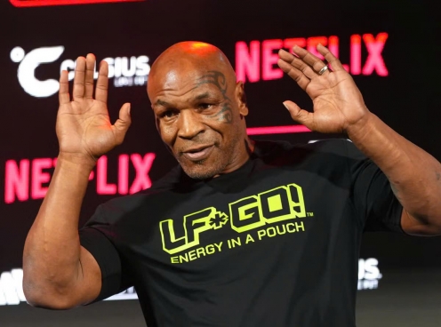 Mike Tyson trấn an người hâm mộ, không lo bị Jake Paul knock-out