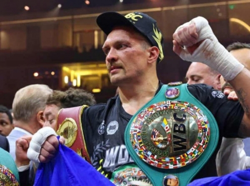 Oleksandr Usyk mắc sai lầm lớn trước trận tái đấu với Tyson Fury