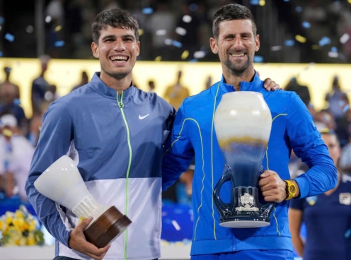 Djokovic tiếp tục cảnh báo Alcaraz