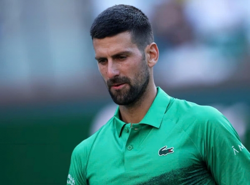 Djokovic buộc phải chấm dứt cơn khủng hoảng