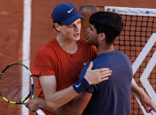 Alcaraz háo hứng đối đầu Sinner tại Roland Garros