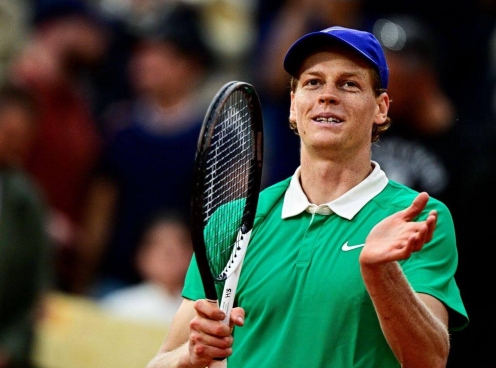 Huyền thoại quần vợt công khai ủng hộ Sinner trước thềm chung kết Roland Garros