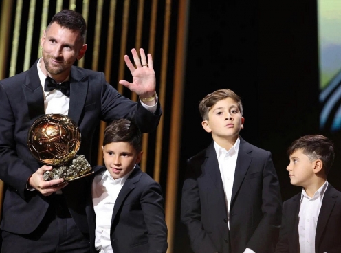 Messi tiết lộ 5 siêu sao hàng đầu thế giới, ấn tượng thần đồng 17 tuổi