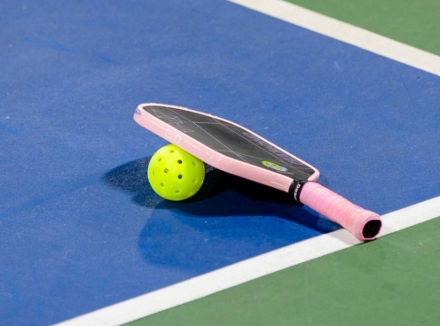 Giá thuê vợt Pickleball tại Việt Nam