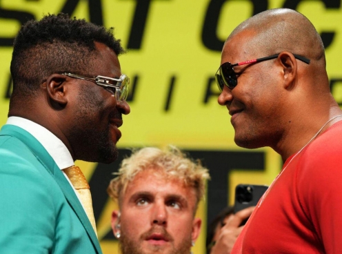 Francis Ngannou tự tin kết liễu 'Người khổng lồ' Brazil ngày trở lại MMA