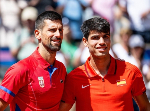 Djokovic dự Australian Open 2025, Alcaraz nói thẳng một điều