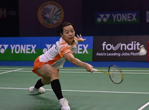 Thắng đậm nhà VĐTG, Nguyễn Thùy Linh mở màn thuận lợi ở Indonesia Masters