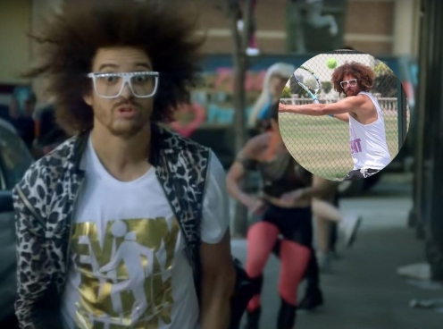 Giọng ca 'Party Rock Anthem' thi đấu tennis chuyên nghiệp ở tuổi 49