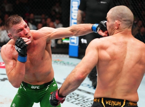 Cựu vương UFC tin Dricus du Plessis có thể thắng cả Alex Pereira và Khamzat Chimaev