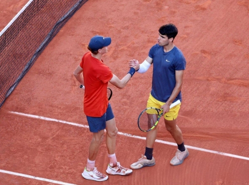 Trực tiếp tennis Jannik Sinner vs Carlos Alcaraz, 22h00 hôm nay 18/5