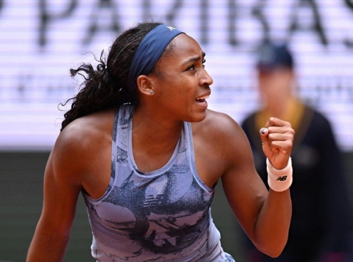 Thắng kịch tính Sabalenka, Gauff lần đầu đăng quang Roland Garros